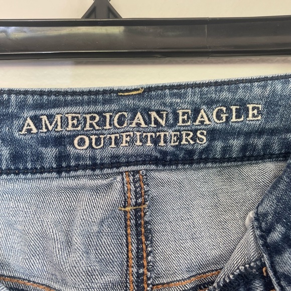 American Eagle Outfitters - Size 8 Short Skinny Jean - Picture 2 of 5